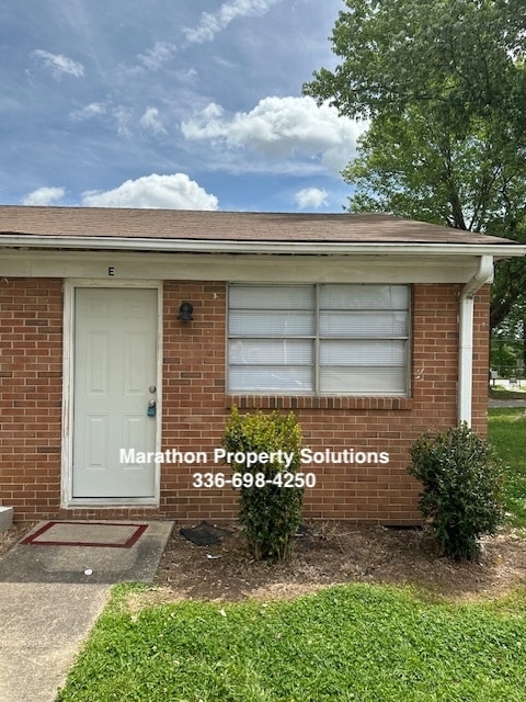 Building Photo - 705 Glover St Unit E