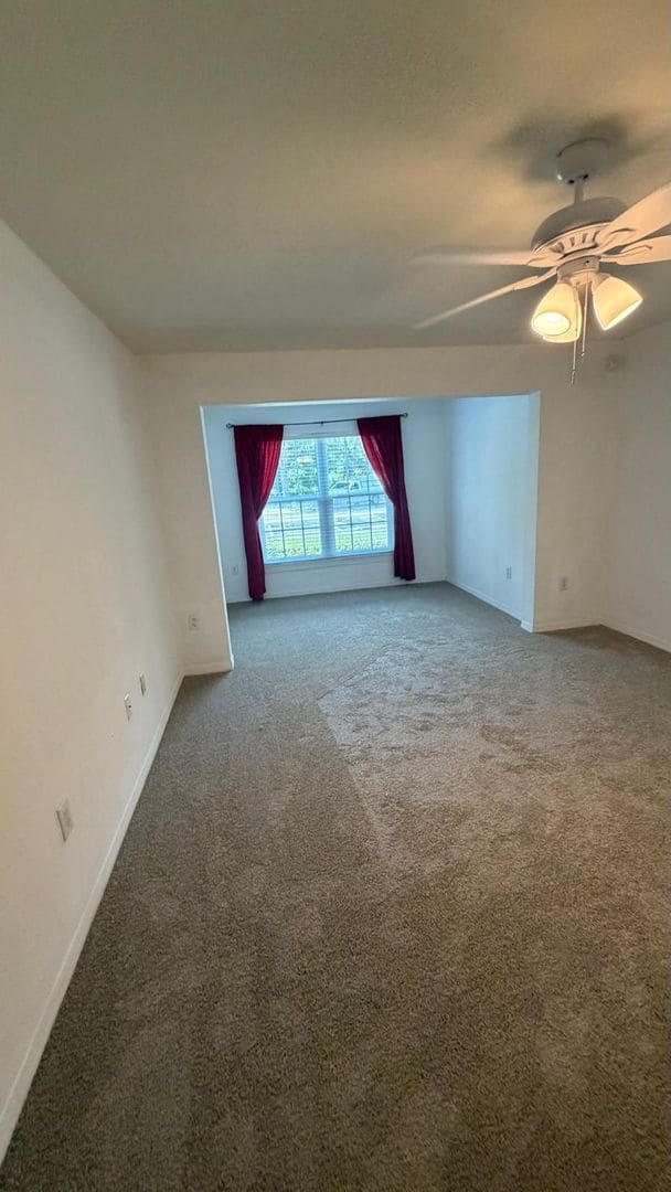 Photo - 5459 Vineland Rd Unit 4104