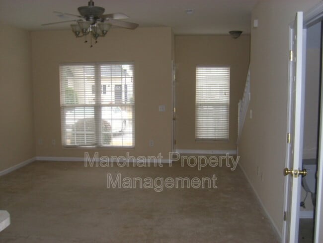 Photo - 22 Ridgestone Cir