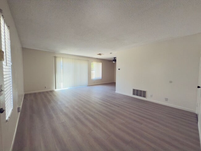 Photo - Charming 3-Bedroom Townhome Just Off the 5...