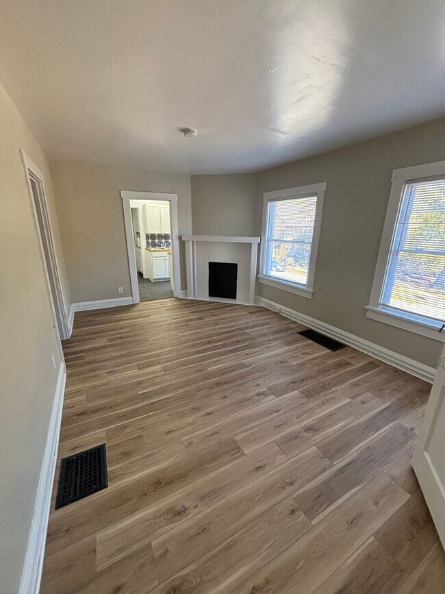 Photo - 2091 Iuka Ave Unit 2091 #B