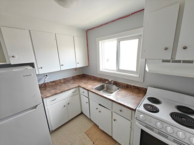 Photo - Refreshed 2 Bed Move In May 1 Unité 0005