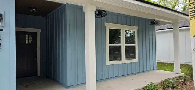 Photo - 63 Delmonte St