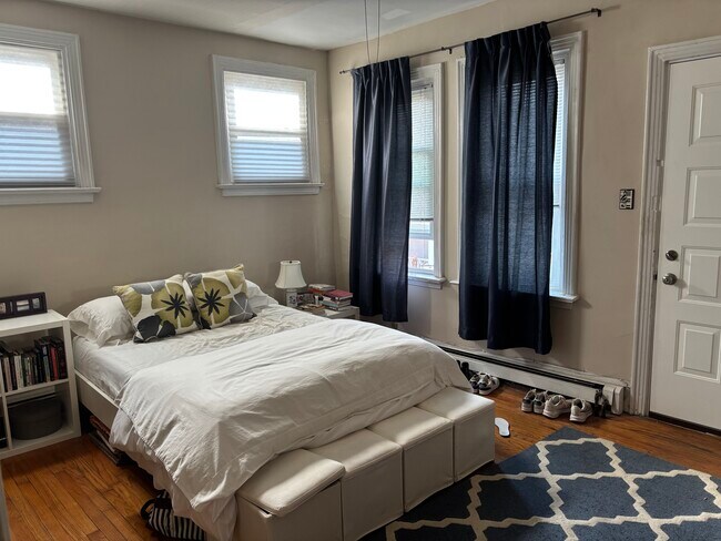 233 Haverford Ave Unit One Bedroom Apartment in Narberth