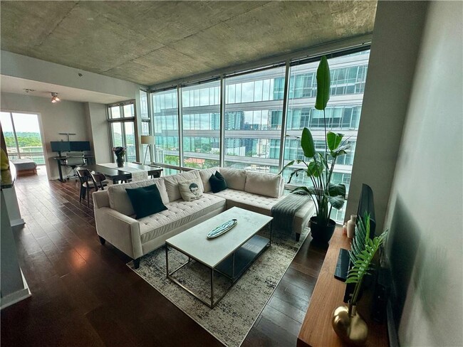 Photo - 923 Peachtree St NE Condo Unit 1138