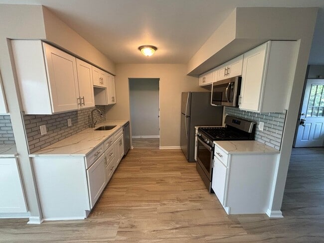 Photo - 3 Bedroom Townhome in Emmaus