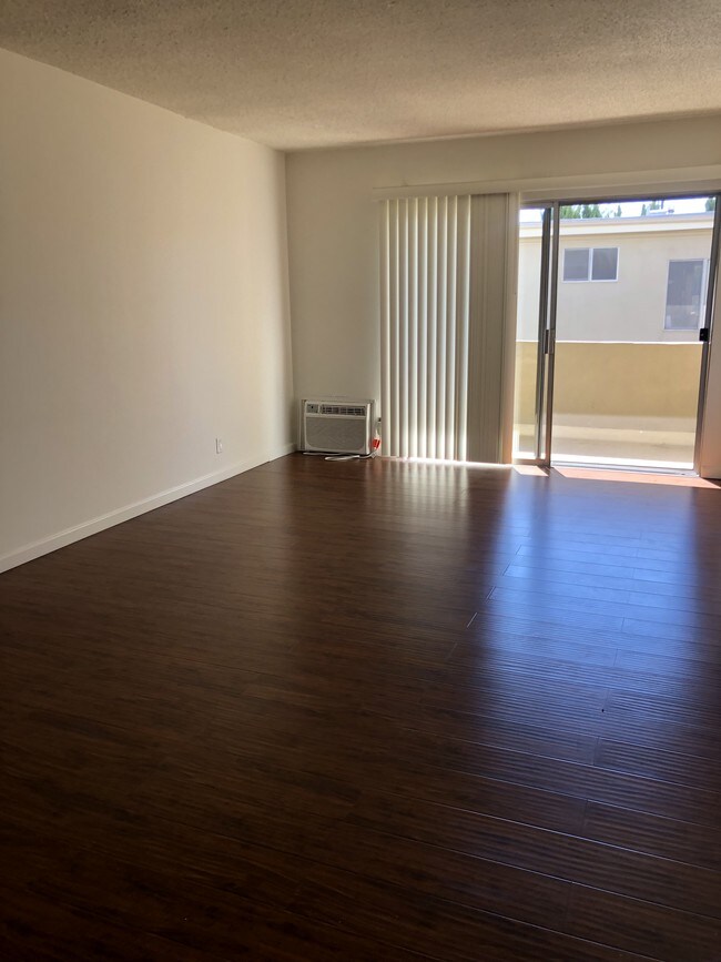 Shamrock Apartments