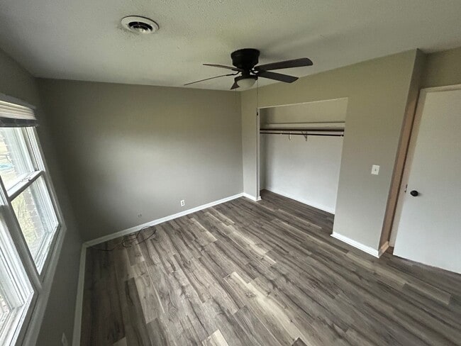 Photo - 2709-2711 North Kaster Court Unit 2711