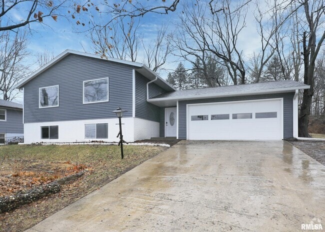 Building Photo - 2800 78th Ave Rental