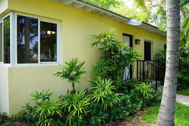Photo - 5215 N Flagler Dr