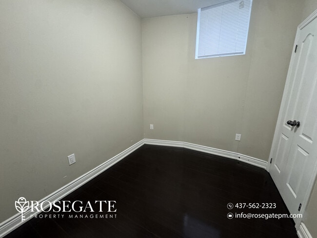 Photo - Pet-Friendly 1 Bedroom + Den Corner Condo with Parking & Locker – North York Unit 2