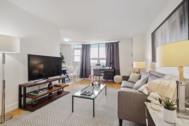 Photo - The Residence at Weston