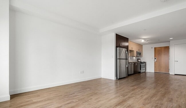 Building Photo - 99 Kneeland St Unit 2004 Rental