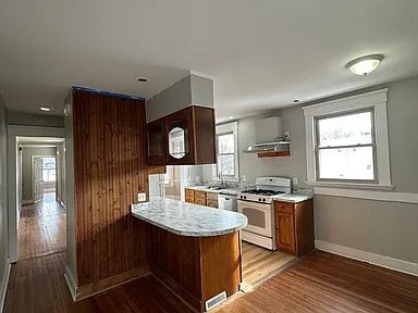 Photo - 73 Sachem St Unit 2