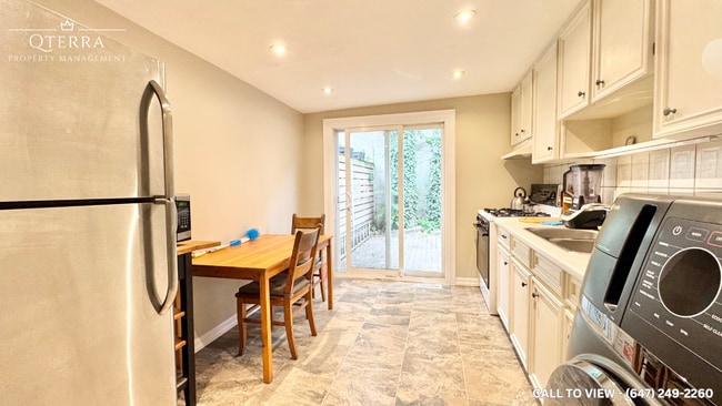 Photo - 282A Brock Av