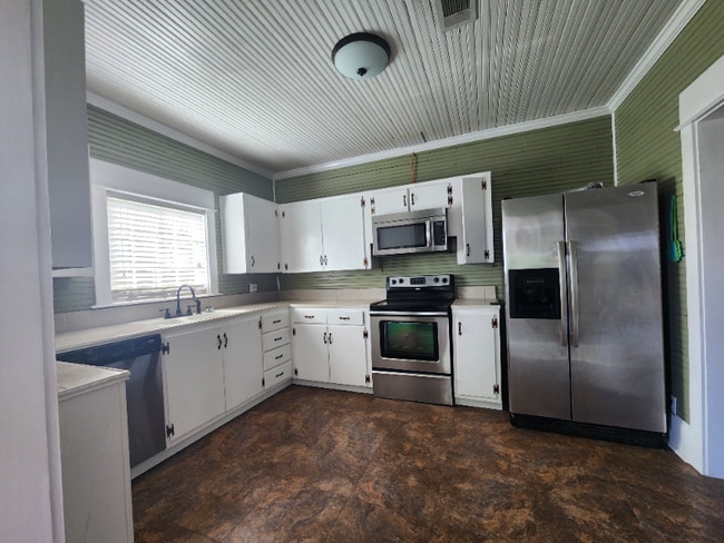 Photo - 149 Cedar Ln