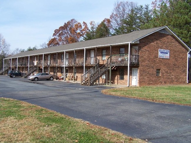Willow View Apartments - Willow View Apartments