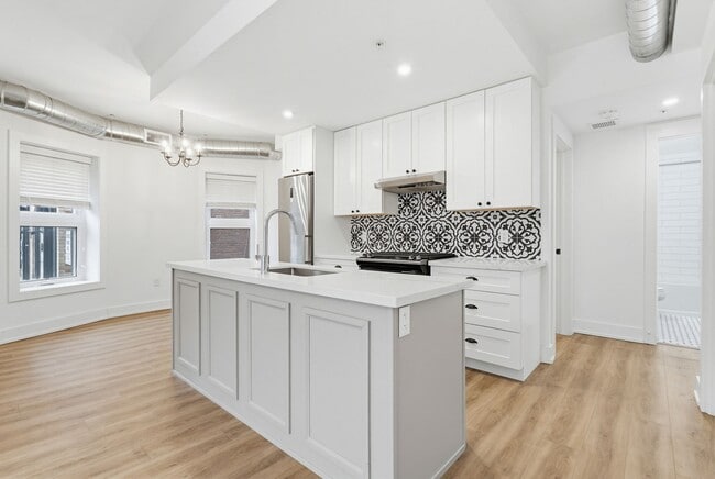 Photo - Trendy 1 Bedroom in Durand Unit 101