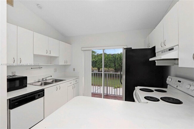 Photo - 7891 SW 152nd Ave Unit 206-2