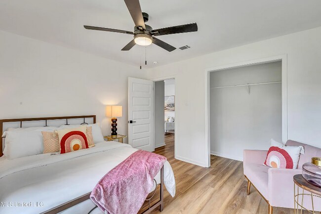 Photo - 625 Loposser Ave