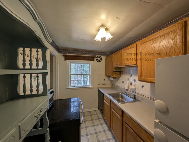 227 Garden Ln