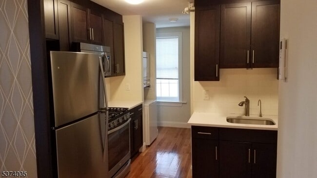 Photo - 11 Union Pl Apartment Unit 2B