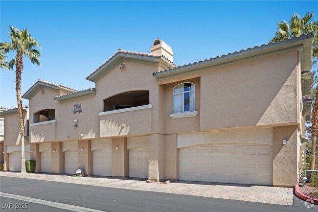 Building Photo - 1704 Hills of Red Dr Rental