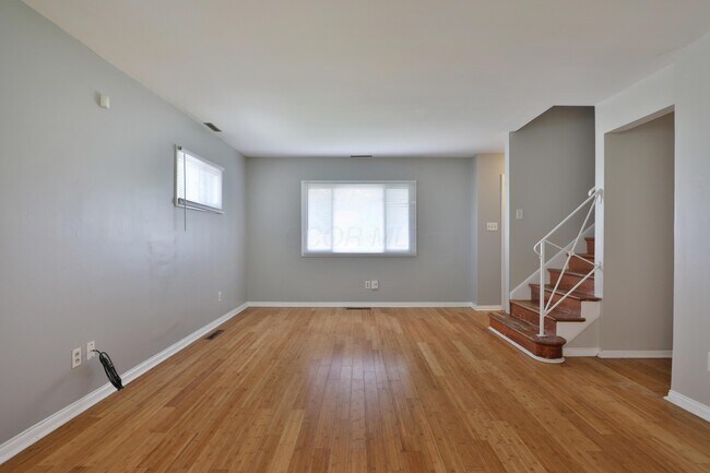 Photo - 2353 Hanna Dr
