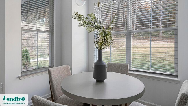 Photo - 2800 Milan Ct Unidad 114.1412704