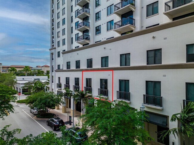 Photo - 301 Altara Ave Unidad 205