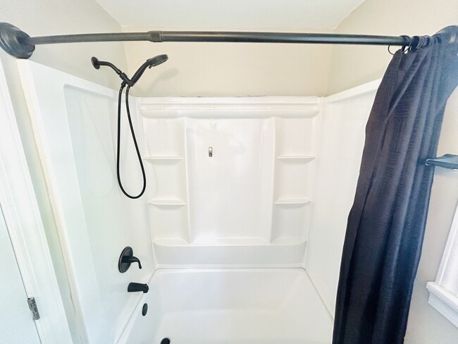 Photo - 1102 Rumar St