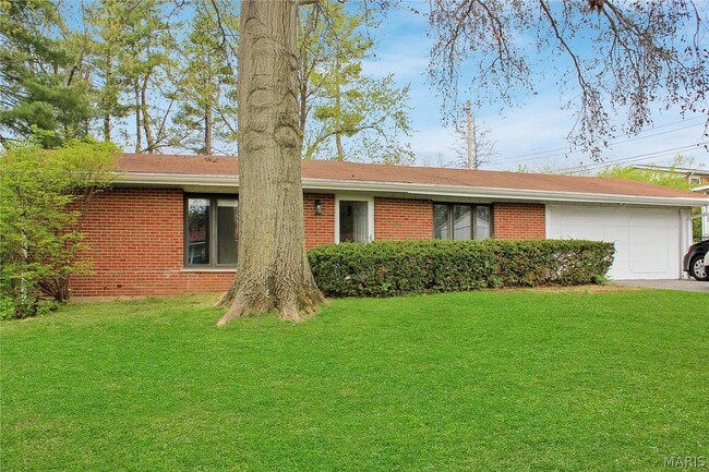 Building Photo - 3 Pem Rd