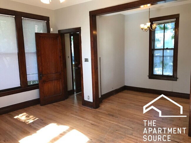 Photo - 3047 N Clifton Ave Unit CH