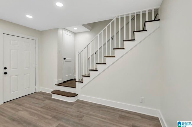 Photo - 1701 Valley Ave Unidad C