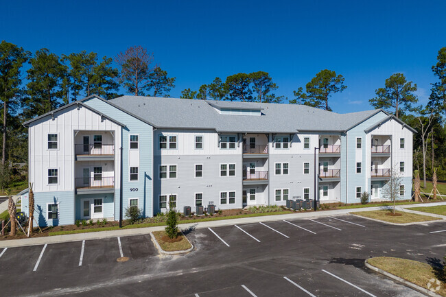 Building Photo - Collins Preserve Rental