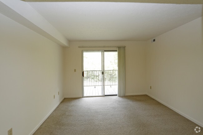 2BR, 1BA - Living Room