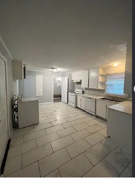 Photo - 128 W Northside Dr