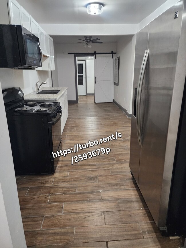 18 Jeanette St