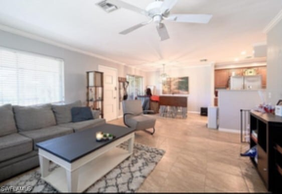 Photo - 1369 Chesapeake Ave Unidad B-5