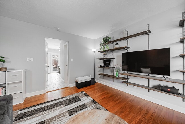 Photo - 1906 Willoway Cir S Unit 1906 Willoway Circle S