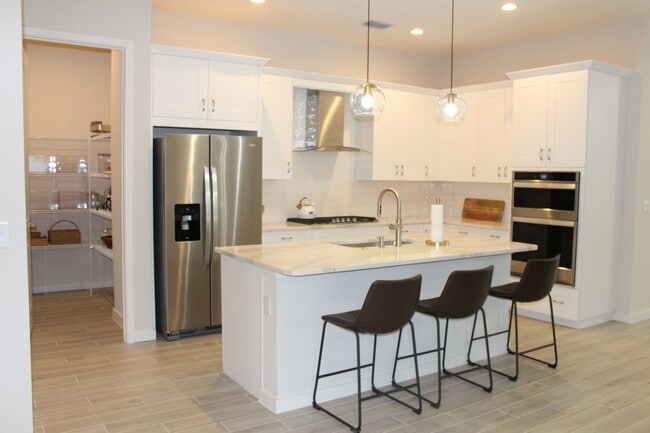 Photo - 14625 Kingfisher Loop