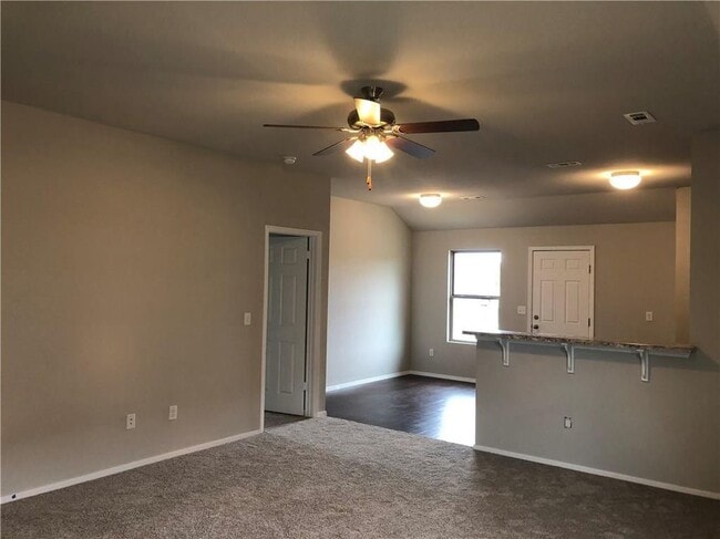 Photo - 1349 S Kingfisher Ln