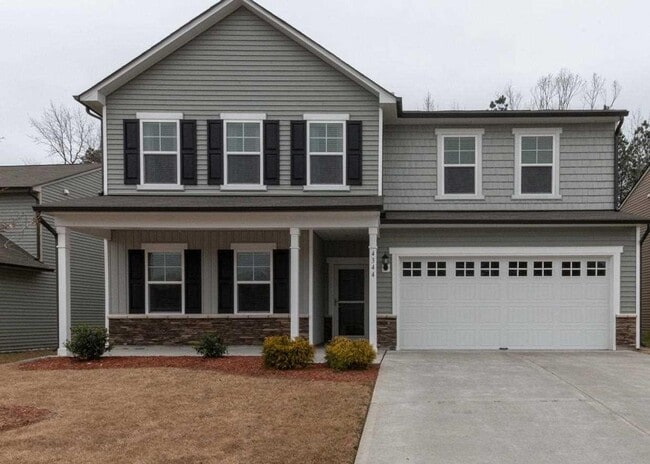 GREAT 4 BEDROOM !!! - GREAT 4 BEDROOM !!! House