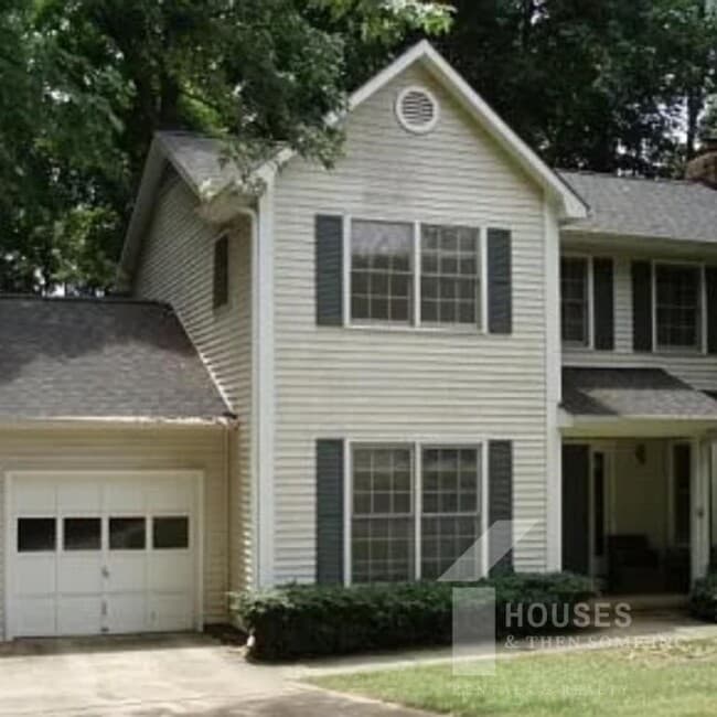 Building Photo - 3 McBee Chapel Rd