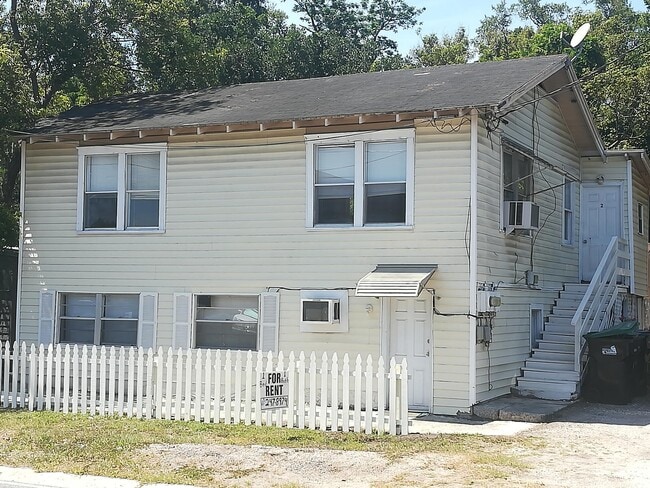 Building Photo - 2315 E Kaley Ave Unit 1