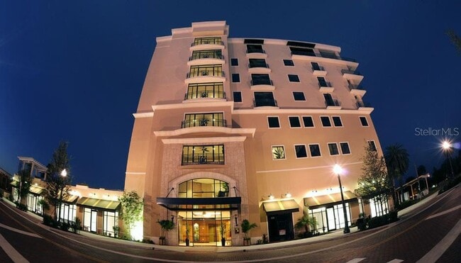 Building Photo - 111 E Monument Ave Unit 706