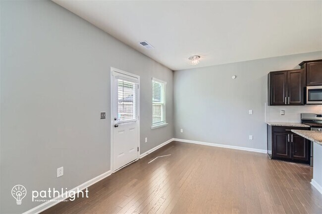 Photo - 116 Paulownia Cir