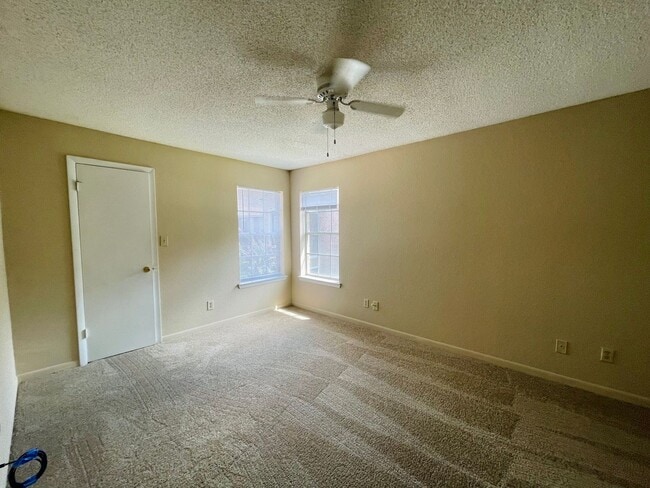 Photo - 2 MONTHS FREE- BEAUTIFUL 1/1 -Condo for Re...