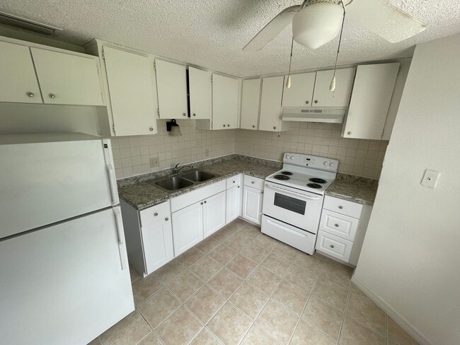 Photo - 5313 Avery Rd Unit 1