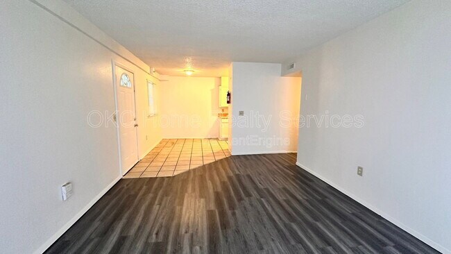 Photo - 708 NE 27th St Unit 3